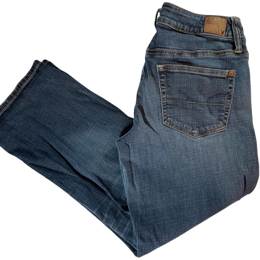 Ladies Medium Wash Stretch Jeans Brand: American Eagle